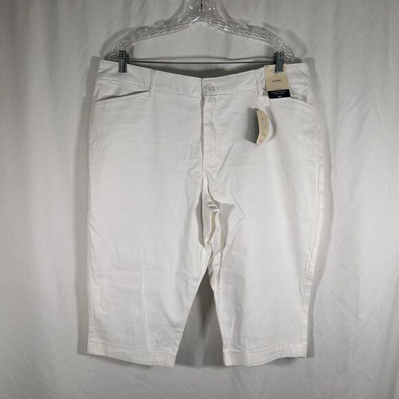 New St John's Bay Capri Womens 18P Petite White Mid Rise Button Zip Cotton Blend - Picture 1 of 9